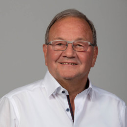 Manfred Roth, Beisitzer